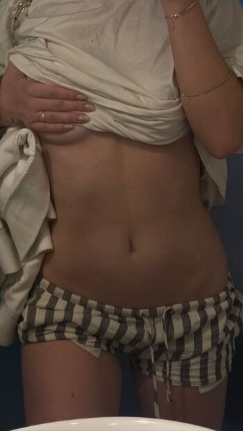Full leaked Iamcarlavoicu private onlyfans photo