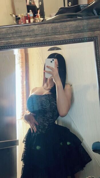 Full leaked Ilzroxx private onlyfans photo
