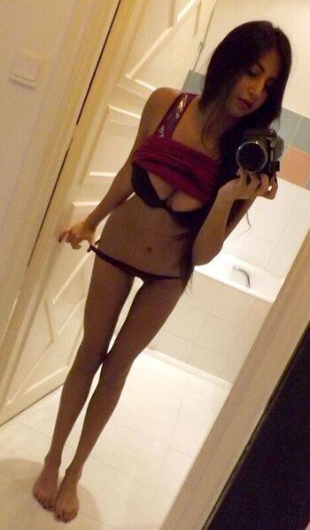 Full leaked Iman moosa private onlyfans photo