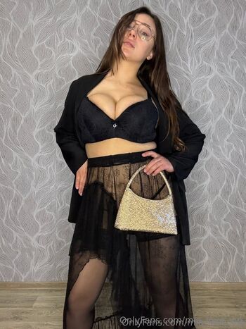 Full leaked Innaluve private onlyfans photo