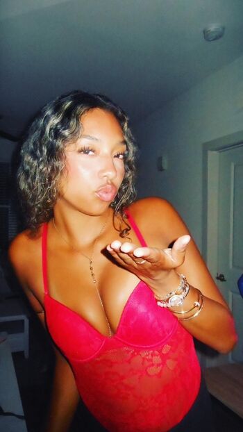 Full leaked Isiennafletcher private onlyfans photo