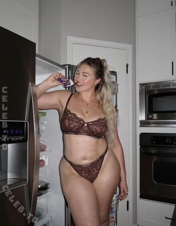 Iskra Lawrence