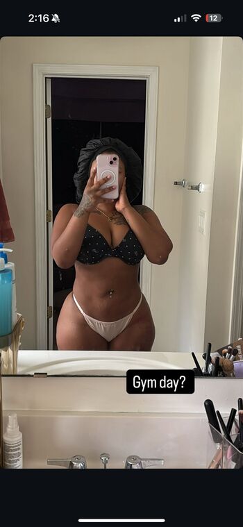 Full leaked Itsblasiaan private onlyfans photo