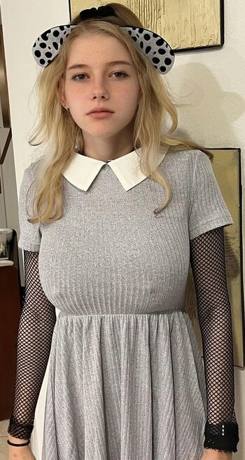 Full leaked Itsbumblebea private onlyfans photo