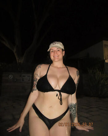 Full leaked Itshannahowo private onlyfans photo