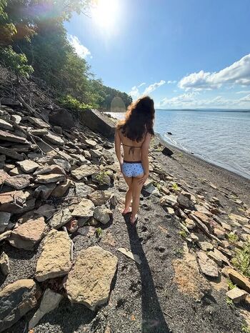 Full leaked Izisgones private onlyfans photo
