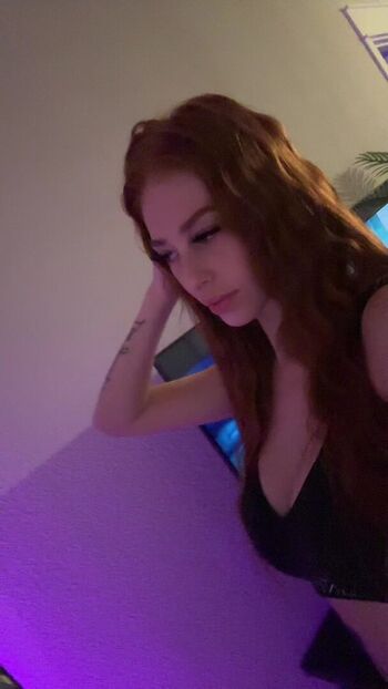 Full leaked Cicimarie/ private onlyfans photo