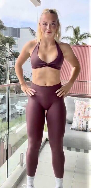 Jasmin Strange
