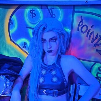Jhen Cosplay