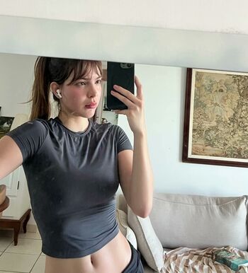 Jhulia Pimentel
