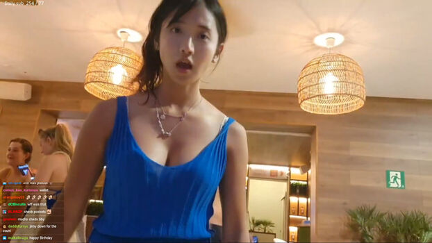 Full leaked Jinnytty private onlyfans photo