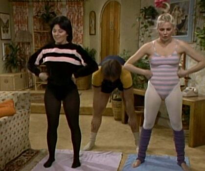 Joyce Dewitt