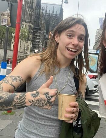 Full leaked Julien baker private onlyfans photo