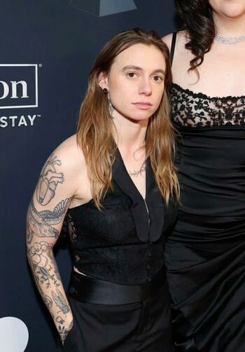 Full leaked Julien baker private onlyfans photo