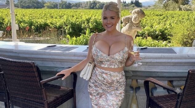 Full leaked Karoline leavitt private onlyfans photo