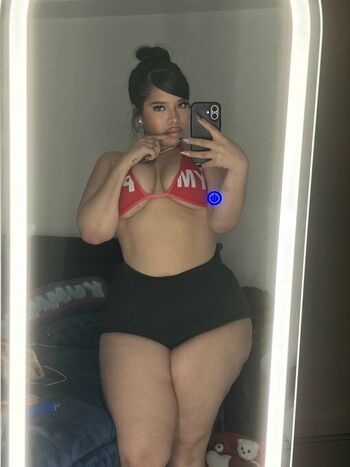 Full leaked Katbladee private onlyfans photo