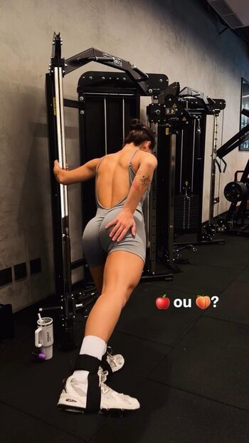 Kéfera Buchmann