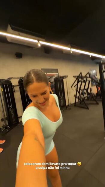 Kéfera Buchmann