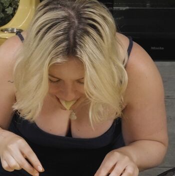 Full leaked Puppslutjules/ private onlyfans photo