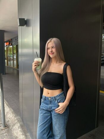 Kierra Lee