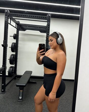 Full leaked Kikiroseexx private onlyfans photo