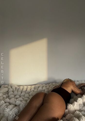 Full leaked Kim lxv private onlyfans photo