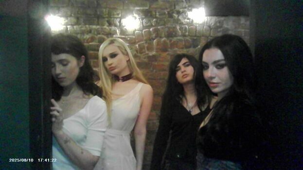 Full leaked Kim petras private onlyfans photo