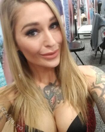 Kleio Valentien