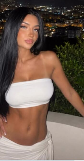 Full leaked Kristynarose private onlyfans photo