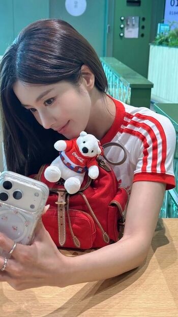 Kwon Eunbi