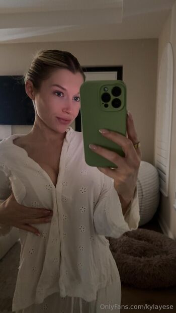 Full leaked Kylayesenosky private onlyfans photo