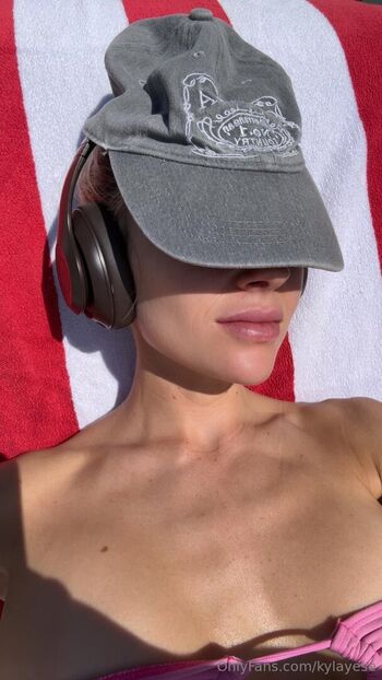 Full leaked Kylayesenosky private onlyfans photo