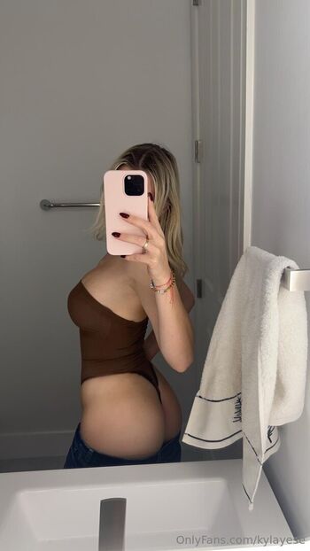 Full leaked Kylayesenosky private onlyfans photo