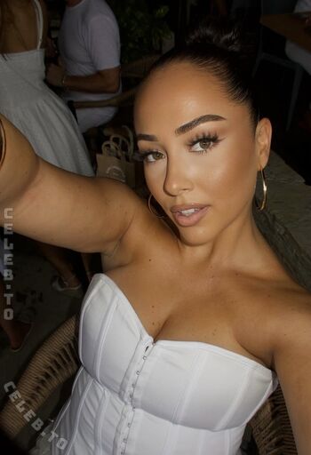 Full leaked Laetitiaconstantina private onlyfans photo