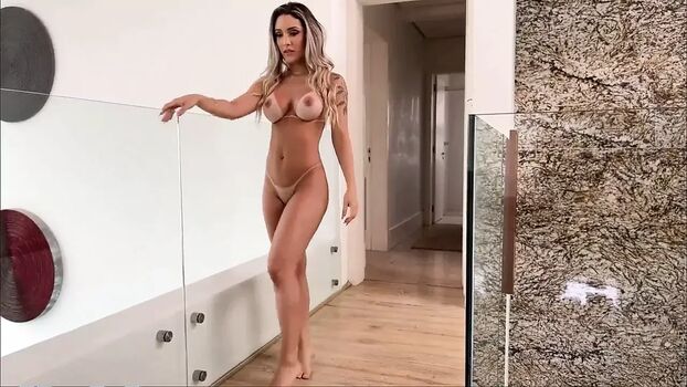 Full leaked Lamaracucha private onlyfans photo
