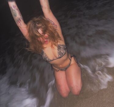 Full leaked Landy private onlyfans photo
