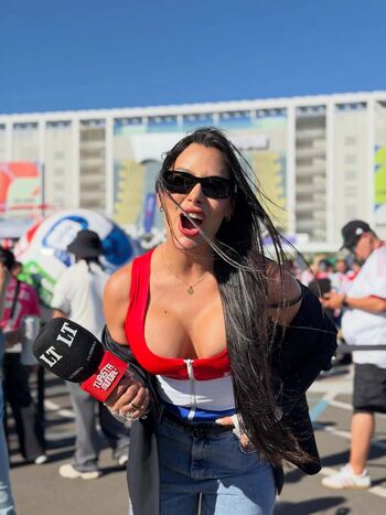 Larissa Riquelme