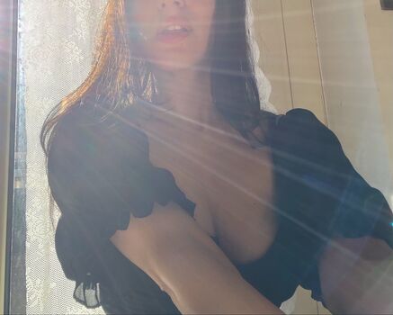 Full leaked Lasibilla private onlyfans photo