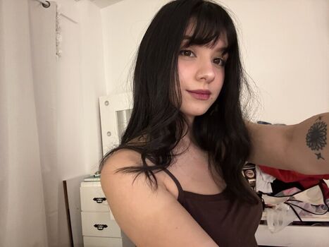 latina_mariaa
