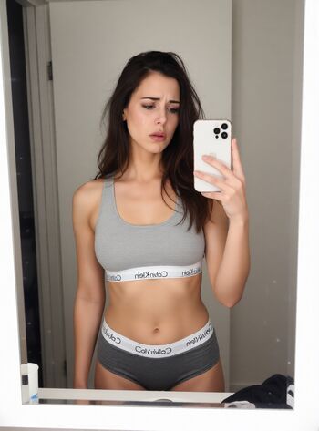 Full leaked Laura bailey private onlyfans photo