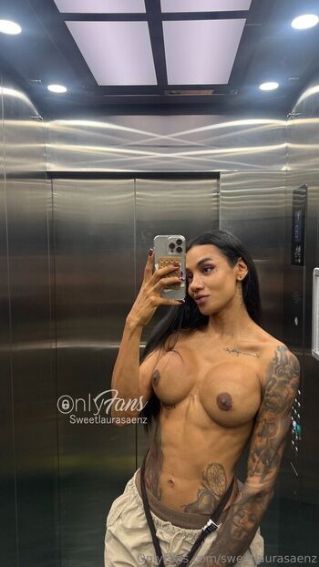 Full leaked Laura saenz private onlyfans photo