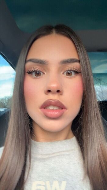 Leah Halton