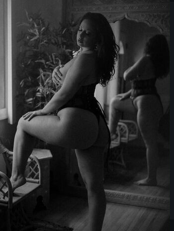 Leila Delicious