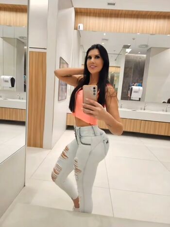 Leila Navarete