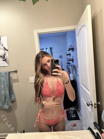 Lexi Smith