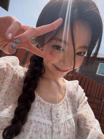 lia_loves___
