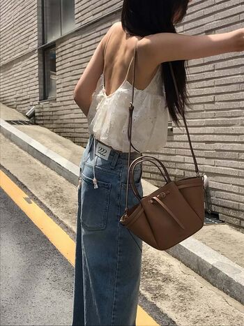 lia_loves___