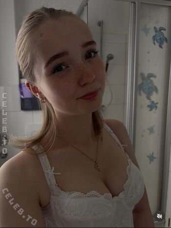 Lilly007005