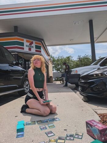 lilpeachyfox