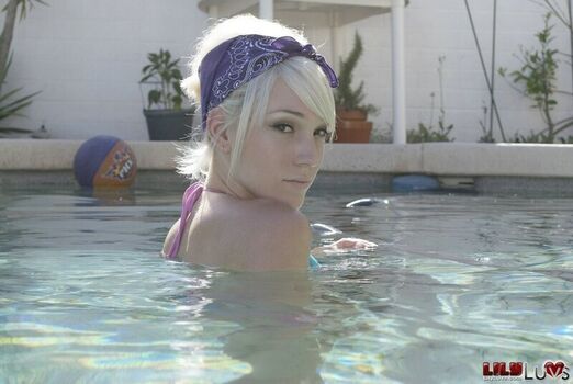 Lily LaBeau